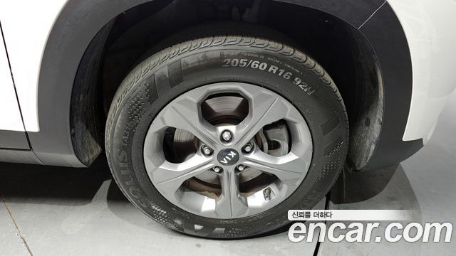 Kia Seltos из Кореи Encar