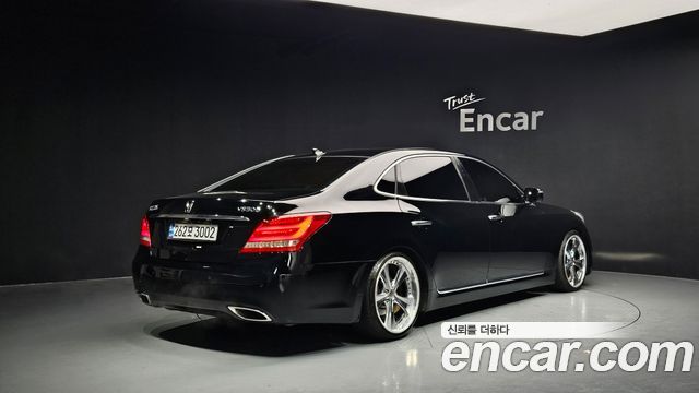 Hyundai Equus из Кореи Encar