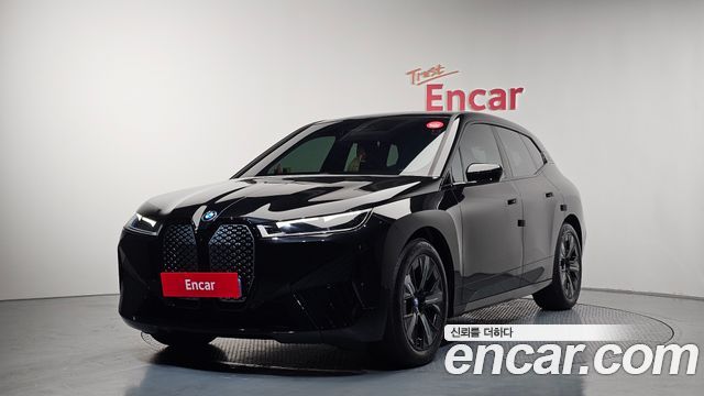 BMW iX из Кореи Encar
