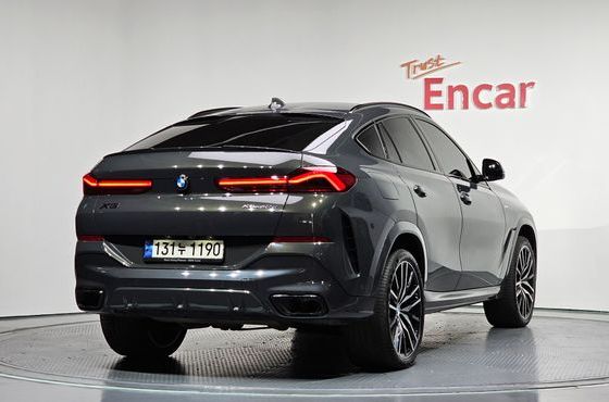 BMW X6 xDrive40d M Sport Online Exclusive — пробег 71 189 км — фото 2 из 5
