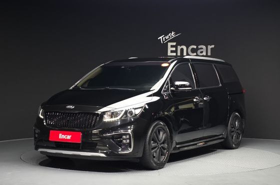 Kia Carnival Gasoline 7-seater Limousine President — пробег 156 178 км — фото 1 из 5
