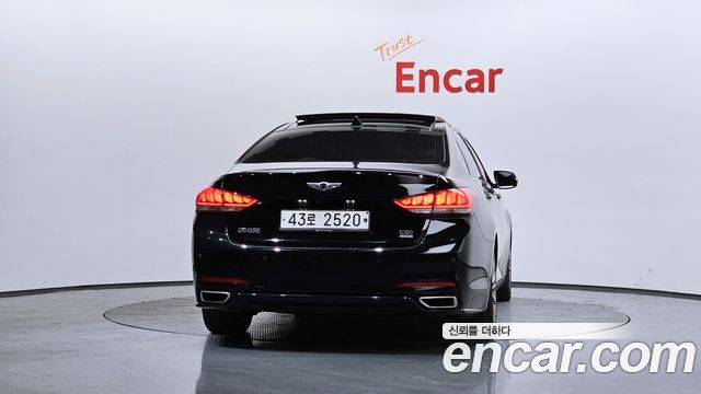 Hyundai Genesis из Кореи Encar