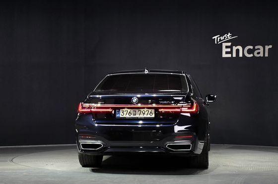 BMW 7-Series 730Ld xDrive M Sport — пробег 167 423 км — фото 4 из 5