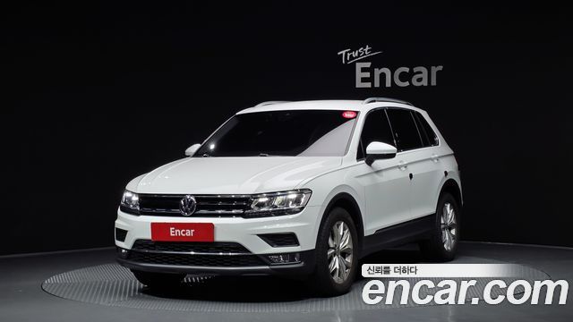 Volkswagen Tiguan 2.0 TDI Premium — пробег 36 260 км — фото 1 из 5