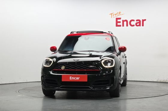 Mini Countryman JCW Launch Pack 2nd Gen — пробег 31 886 км — фото 3 из 5