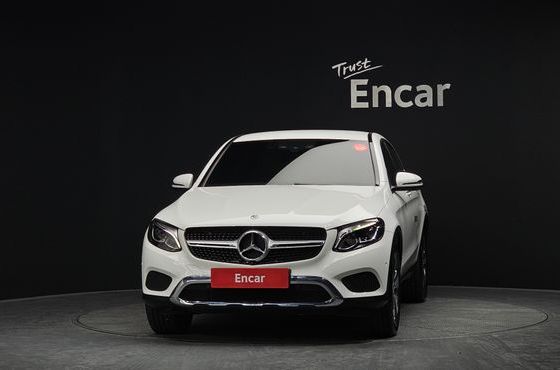 Mercedes-Benz GLC-Class GCL300 4MATIC Coupe — пробег 43 309 км — фото 3 из 5