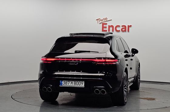 Porsche Macan 2.9 S — пробег 17 629 км — фото 4 из 5
