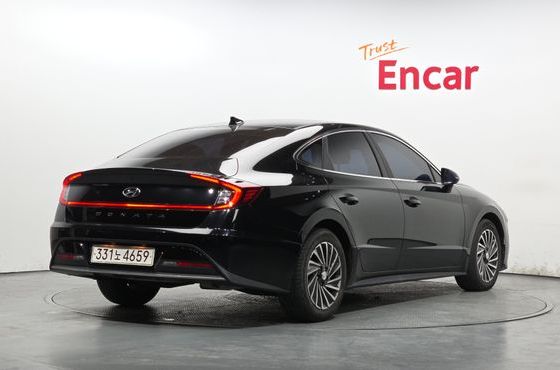 Hyundai Sonata Premium Plus — пробег 54 019 км — фото 2 из 5
