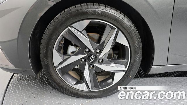 Hyundai AVANTE 1.6 LPi Smart — пробег 77 451 км — фото 5 из 5