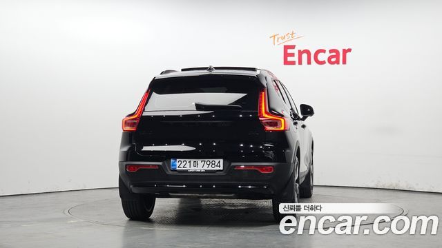 Volvo XC40 из Кореи Encar