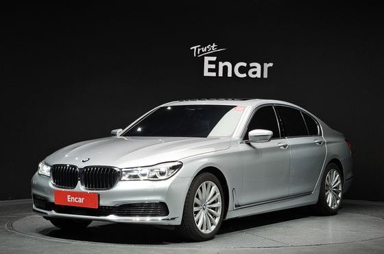BMW 7-Series 730d xDrive — пробег 158 224 км — фото 1 из 5