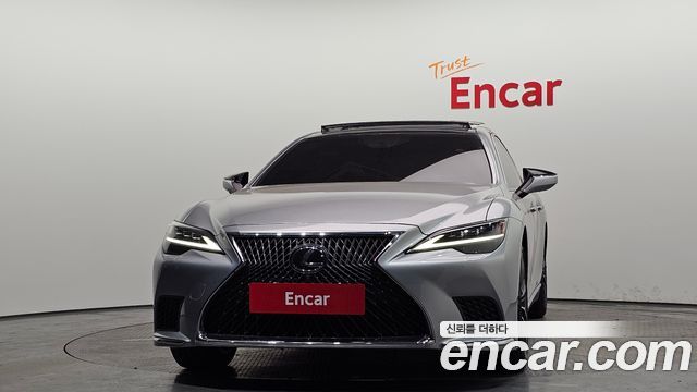 Lexus LS из Кореи Encar