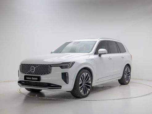 Volvo XC90 T8 Ultra Bright Hybrid — пробег 7 250 км — фото 1 из 5