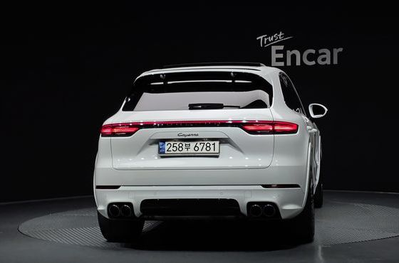 Porsche Cayenne 3.0 — пробег 69 889 км — фото 4 из 5