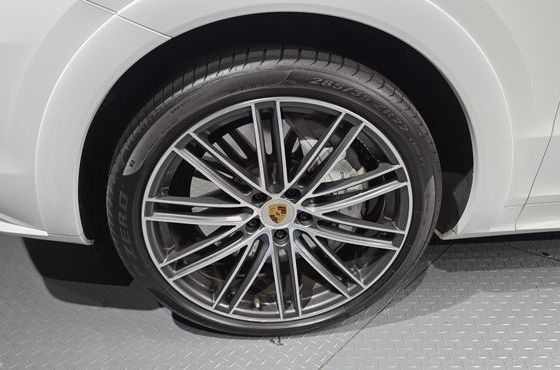 Porsche Cayenne 3.0 — пробег 69 889 км — фото 5 из 5