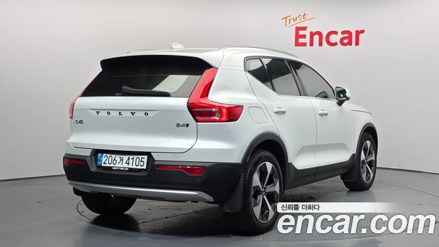 Volvo XC40 из Кореи Encar