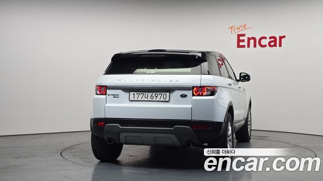 Land Rover Range Rover Evoque 2.2 SD4 Pure — пробег 125 096 км — фото 4 из 5