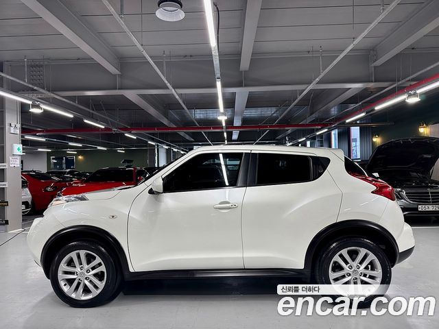 Nissan Juke 1.6 SV F15 — пробег 68 852 км — фото 4 из 5