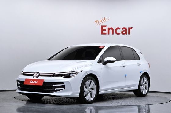 Volkswagen Golf 2.0 TDI Premium — пробег 5 317 км — фото 1 из 5