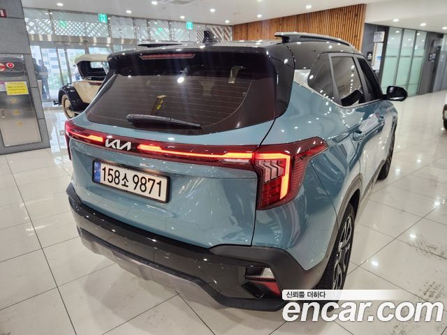 Kia Seltos из Кореи Encar