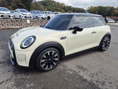 Mini Cooper Classic Third Generation — пробег 53 814 км — фото 2 из 5