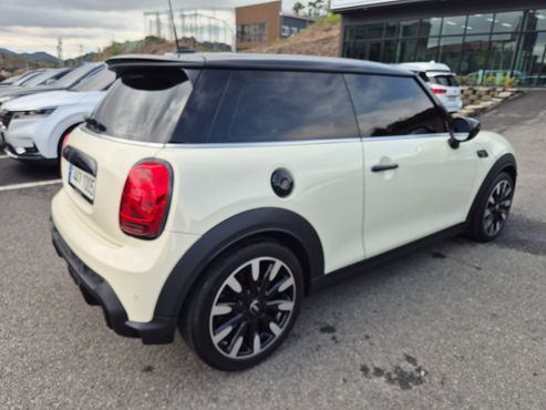 Mini Cooper Classic Third Generation — пробег 53 814 км — фото 5 из 5