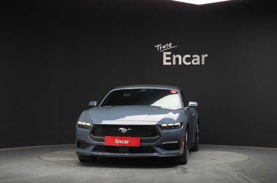 Ford Mustang 2.3 Ecoboost Premium Convertible — пробег 6 101 км — фото 3 из 5
