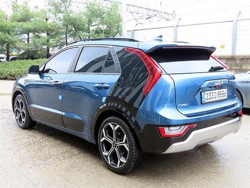 Kia Niro Signature — пробег 125 280 км — фото 3 из 5