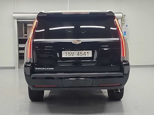 Cadillac Escalade 6.2 ESV 4th — пробег 126 993 км — фото 3 из 5