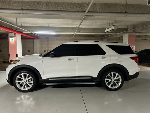 Ford Explorer 3.0 Platinum 4WD — пробег 37 000 км — фото 2 из 5
