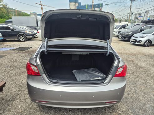 Hyundai Sonata Prime Deluxe — пробег 126 230 км — фото 5 из 5