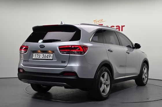 Kia Sorento Diesel 2.2 4WD Prestige — пробег 83 911 км — фото 2 из 5