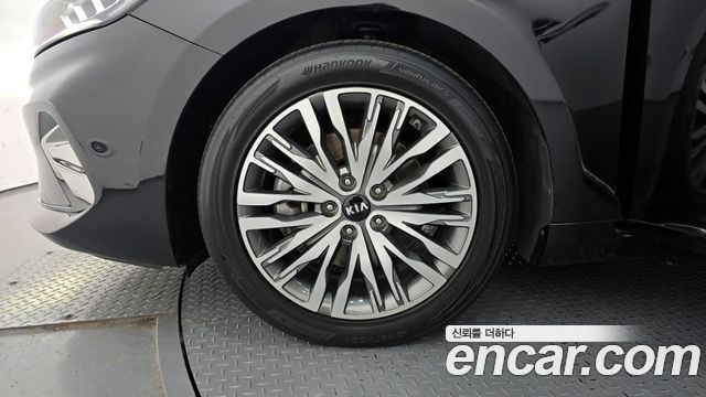 Kia K7 из Кореи Encar