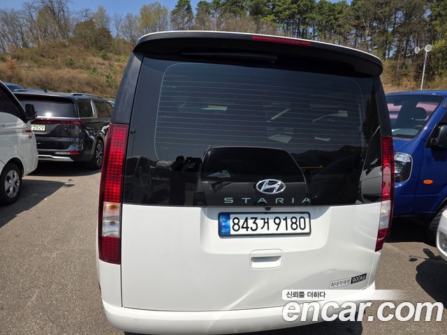 Hyundai Staria из Кореи Encar