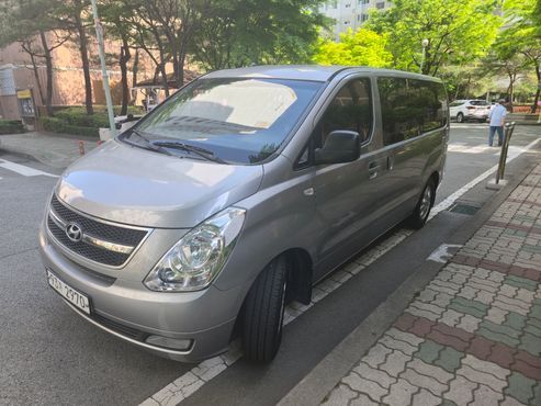 Hyundai Starex 5-Seater VAN CVX Luxury — пробег 153 150 км — фото 3 из 5