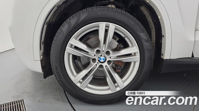 BMW X5 xDrive 30d M Sport package — пробег 90 656 км — фото 5 из 5