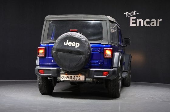 Jeep Wrangler 2.0 Sport 4Door — пробег 109 968 км — фото 4 из 5