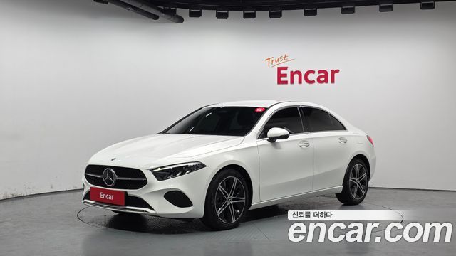 Mercedes-Benz A-Class A220 Sedan — пробег 10 015 км — фото 1 из 5