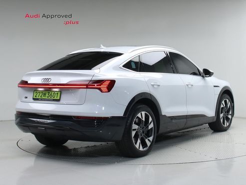Audi Q8 e-tron 55 Quattro Sportback — пробег 20 287 км — фото 2 из 5
