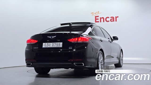 Hyundai Genesis из Кореи Encar