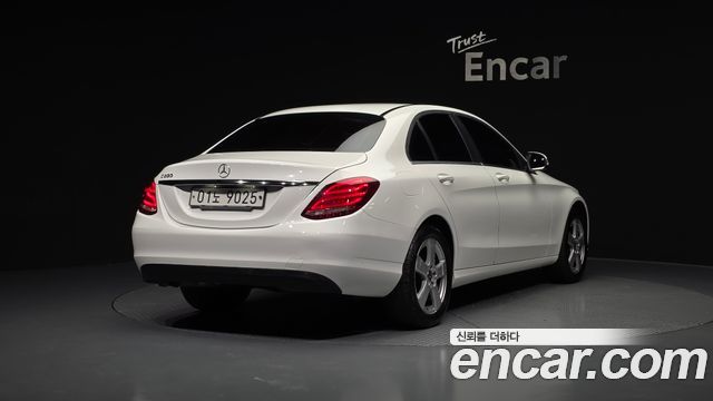 Mercedes-Benz C-Class из Кореи Encar