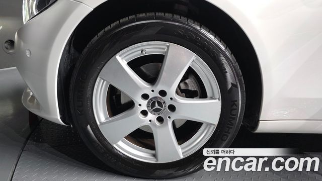 Mercedes-Benz C-Class из Кореи Encar