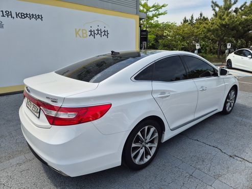 Hyundai Grandeur HG220 Diesel Premium — пробег 96 521 км — фото 4 из 5