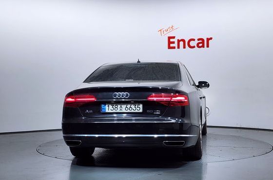 Audi A8 50 TDI Quattro D4 — пробег 86 195 км — фото 4 из 5