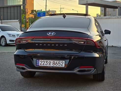 Hyundai Grandeur 3.3 Le Blanc — пробег 54 000 км — фото 2 из 5