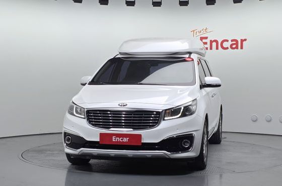 Kia Carnival 9-seater Hi-Limousine Prestige High roof — пробег 99 890 км — фото 3 из 5