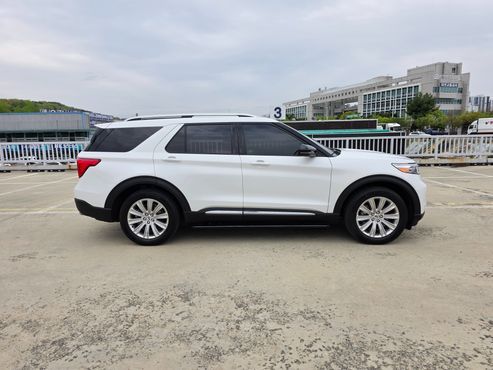 Ford Explorer 3.0 PHEV — пробег 140 355 км — фото 4 из 5