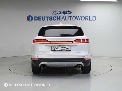Lincoln MKC 2.0 AWD — пробег 87 359 км — фото 4 из 5