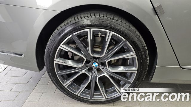 BMW 7-Series из Кореи Encar