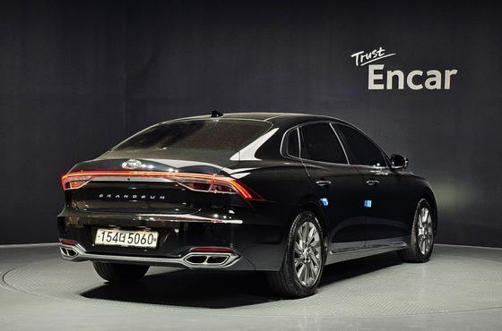 Hyundai Grandeur Calligraphy — пробег 65 665 км — фото 2 из 5